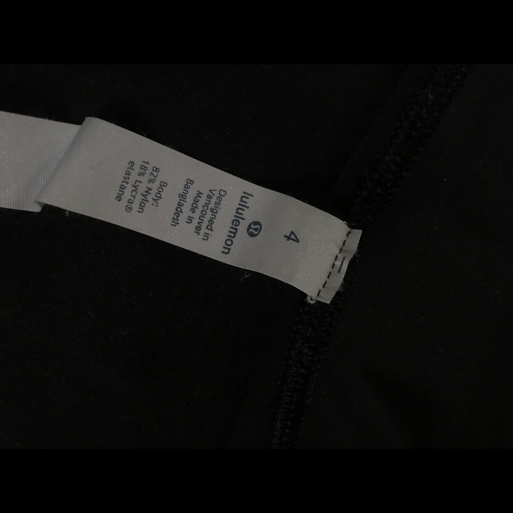 Lululemon 28” wonder under Size 4 - Picture 5 of 5